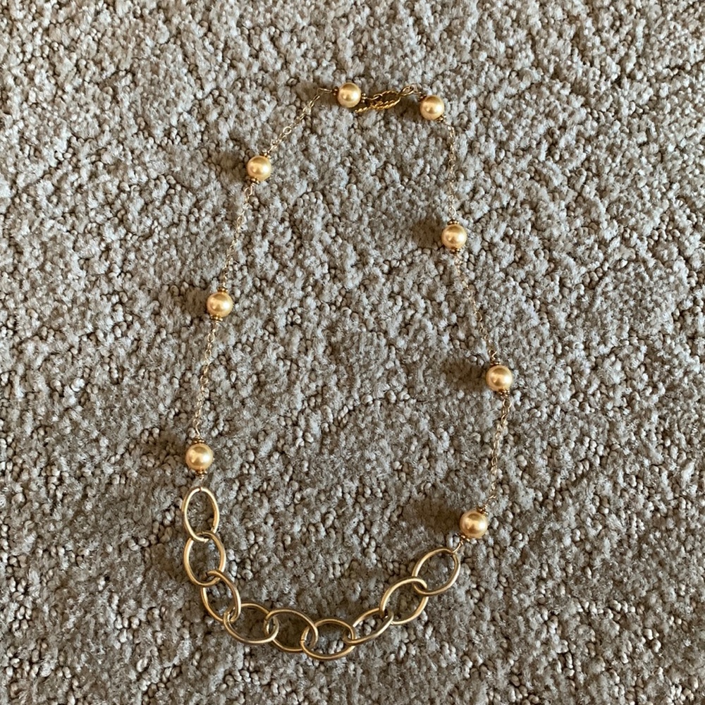 Gold Pearl and link necklace